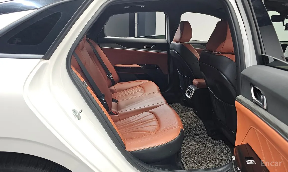 Kia K5 2023 Signature