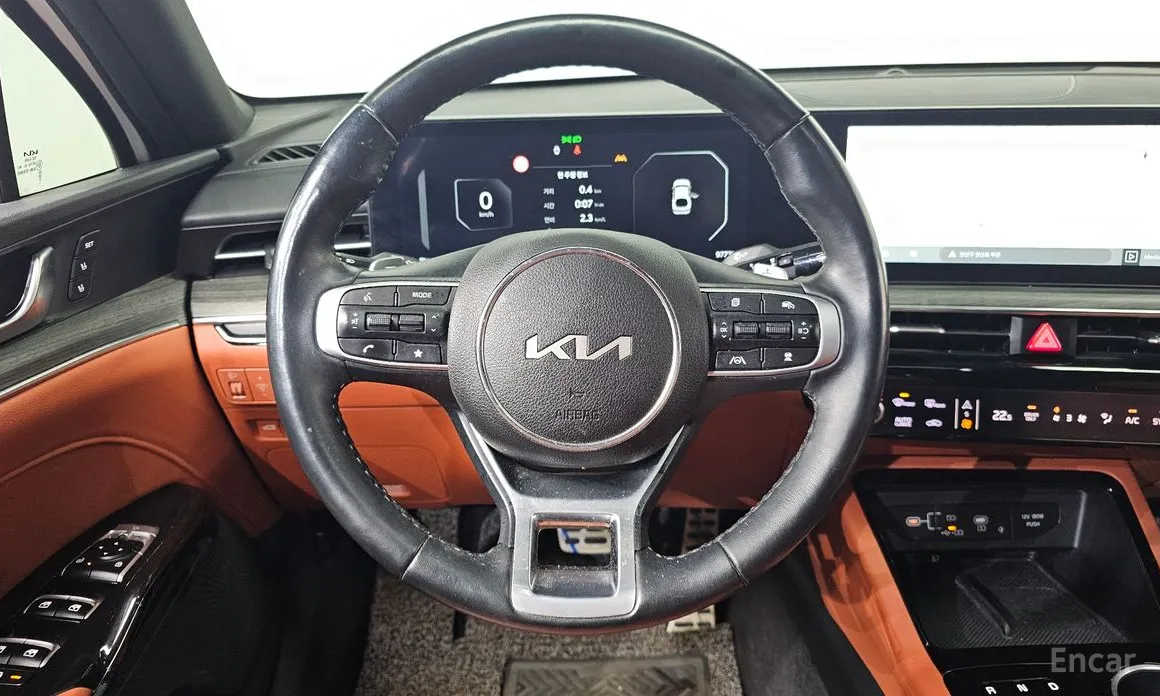 Kia K5 2023 Signature
