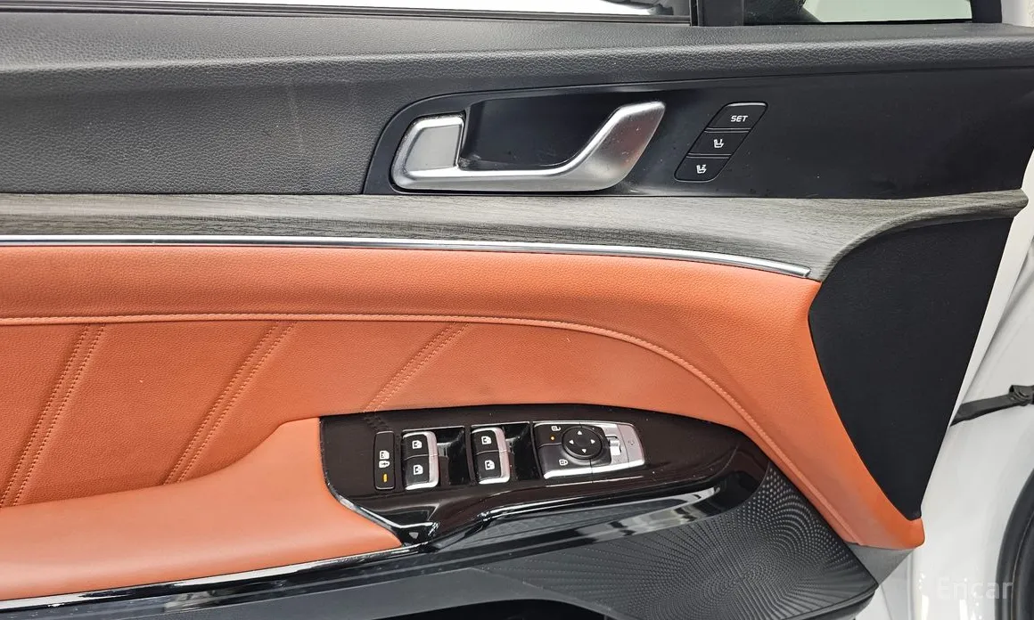 Kia K5 2023 Signature