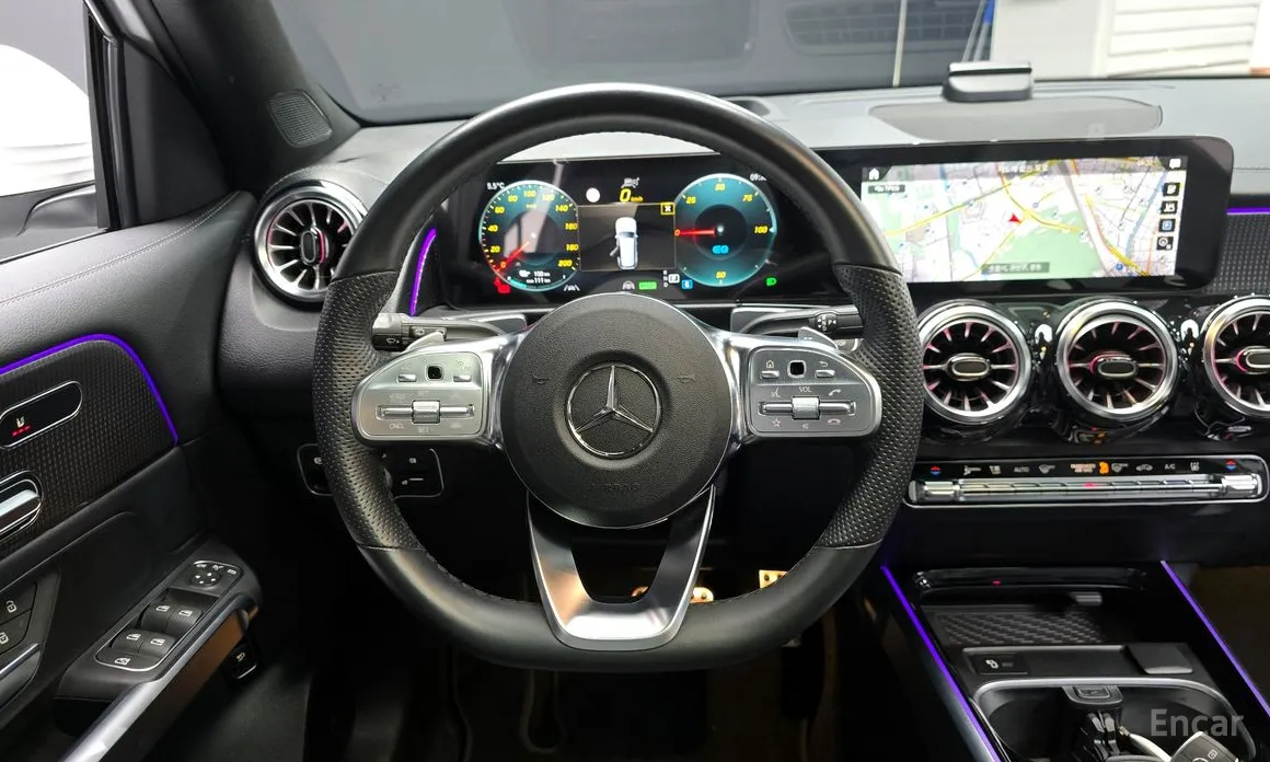 Mercedes-Benz EQB 2022 EQB300 4MATIC AMG Line