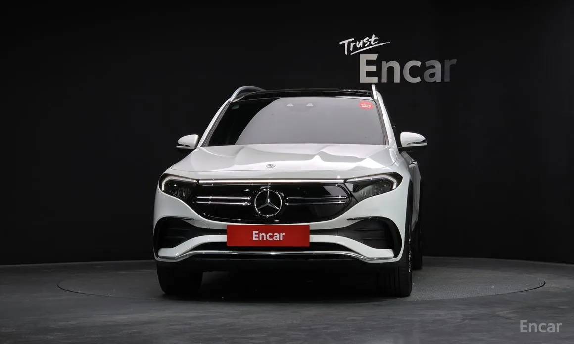 Mercedes-Benz EQB 2022 EQB300 4MATIC AMG Line