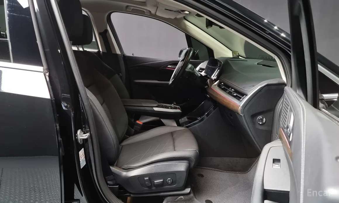 BMW 2 Series 2022 218d Luxury