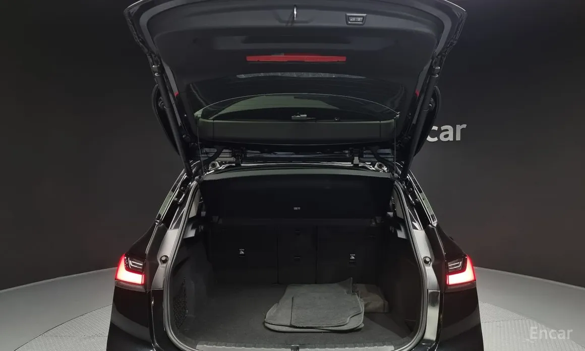 BMW 2 Series 2022 218d Luxury