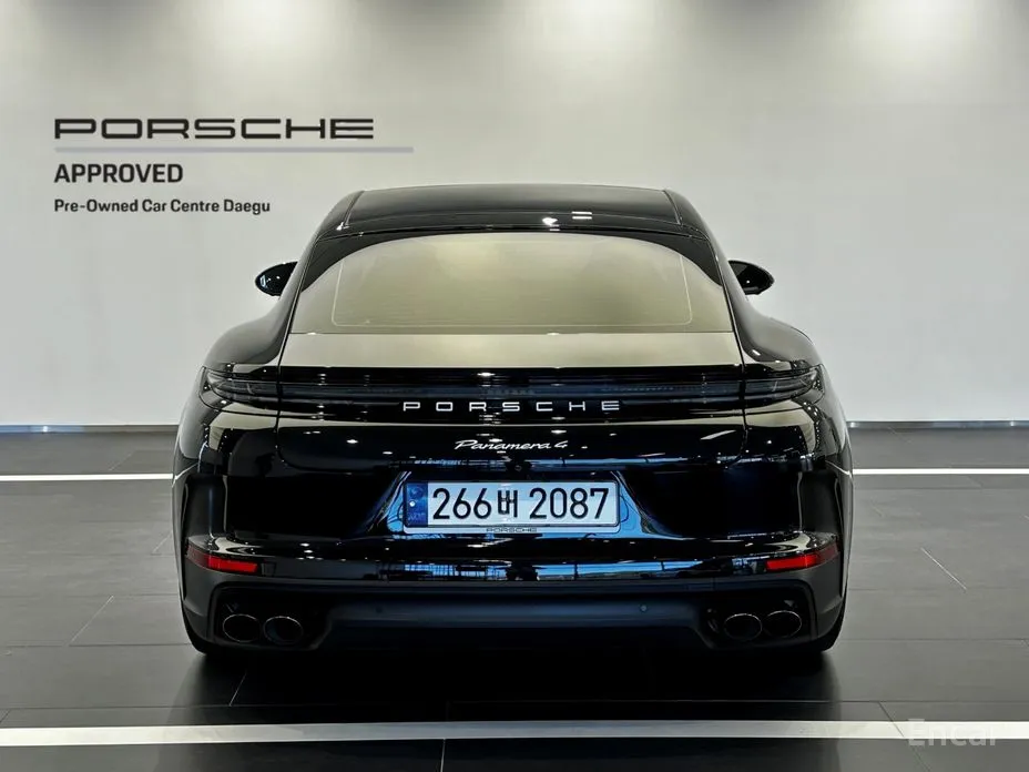 2024 Porsche Panamera