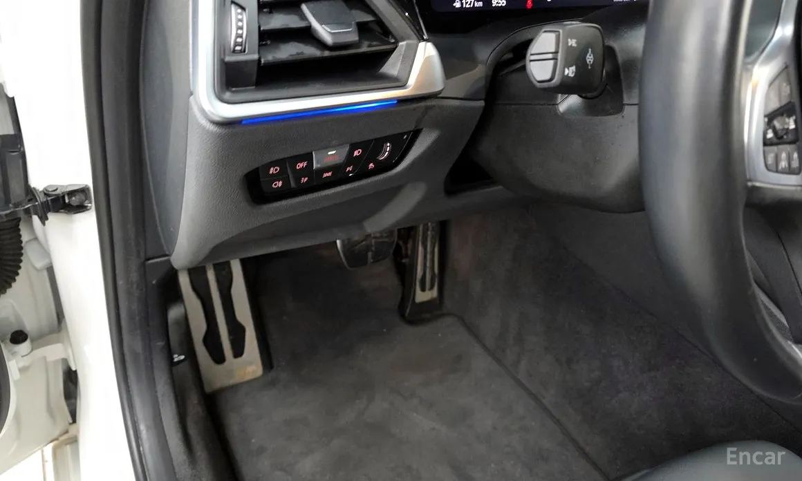 BMW 3 Series 2019 320i Touring M Sports