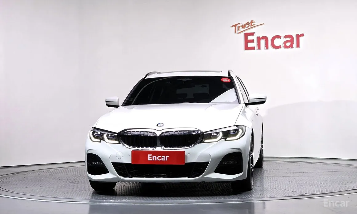 BMW 3 Series 2019 320i Touring M Sports