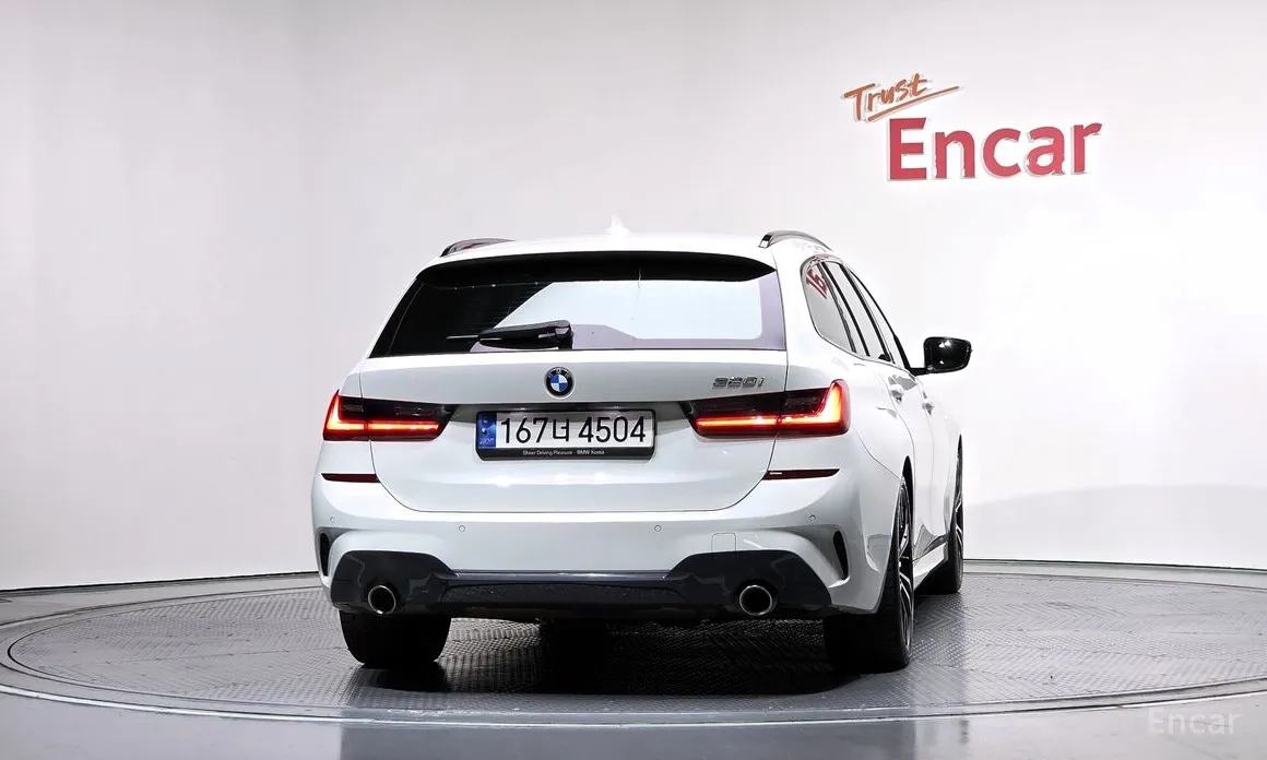 BMW 3 Series 2019 320i Touring M Sports