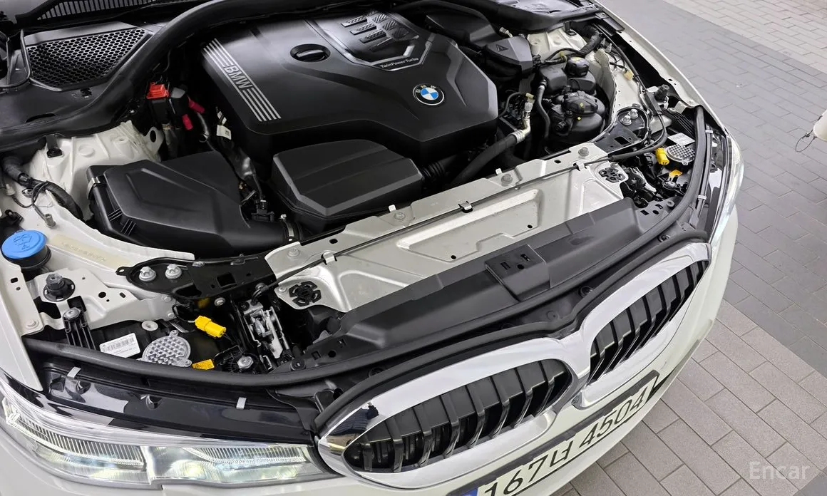 BMW 3 Series 2019 320i Touring M Sports