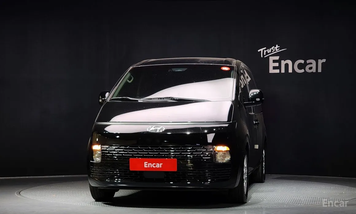 Hyundai Staria 2021 Wheel Chair Lift/Slope