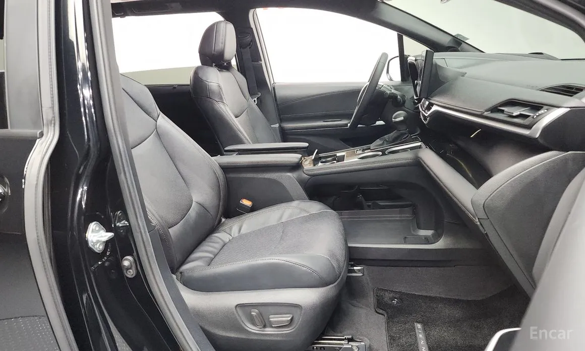 Toyota Sienna 2020 2.5 Hybrid 2WD