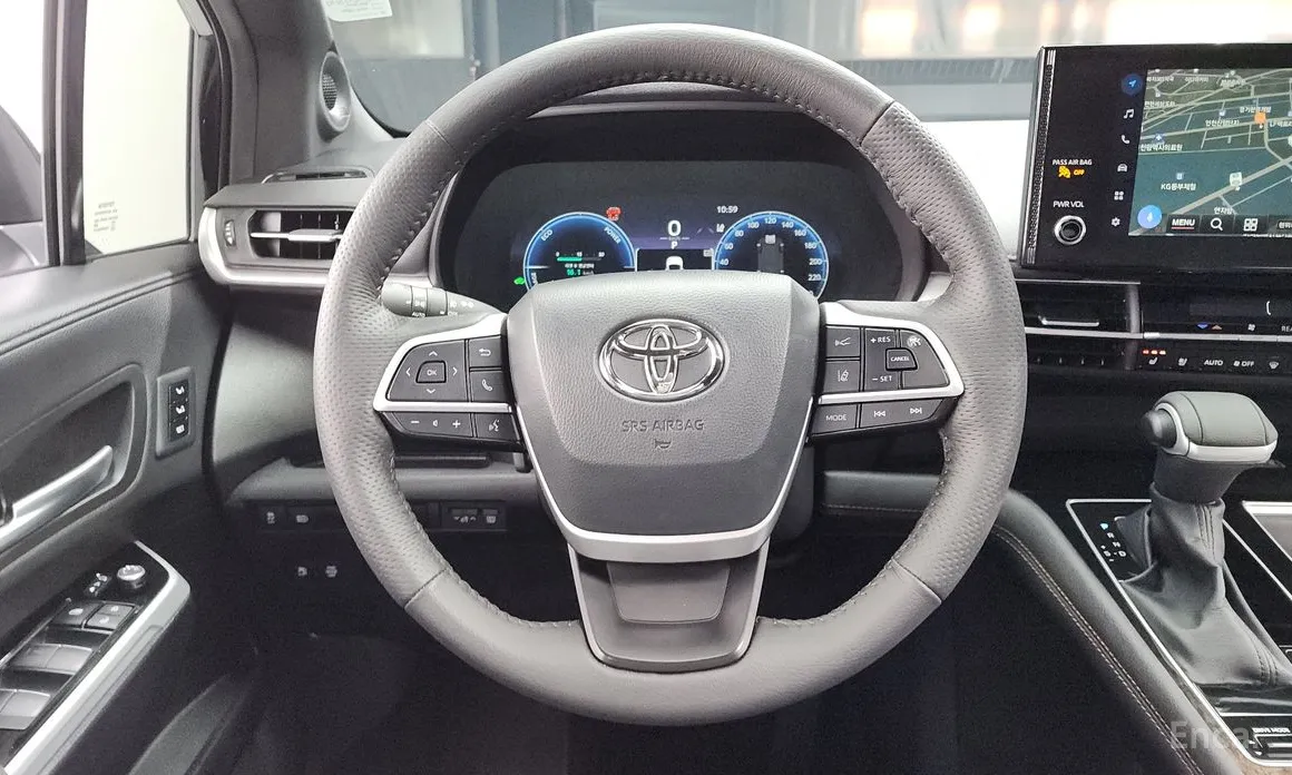 Toyota Sienna 2020 2.5 Hybrid 2WD