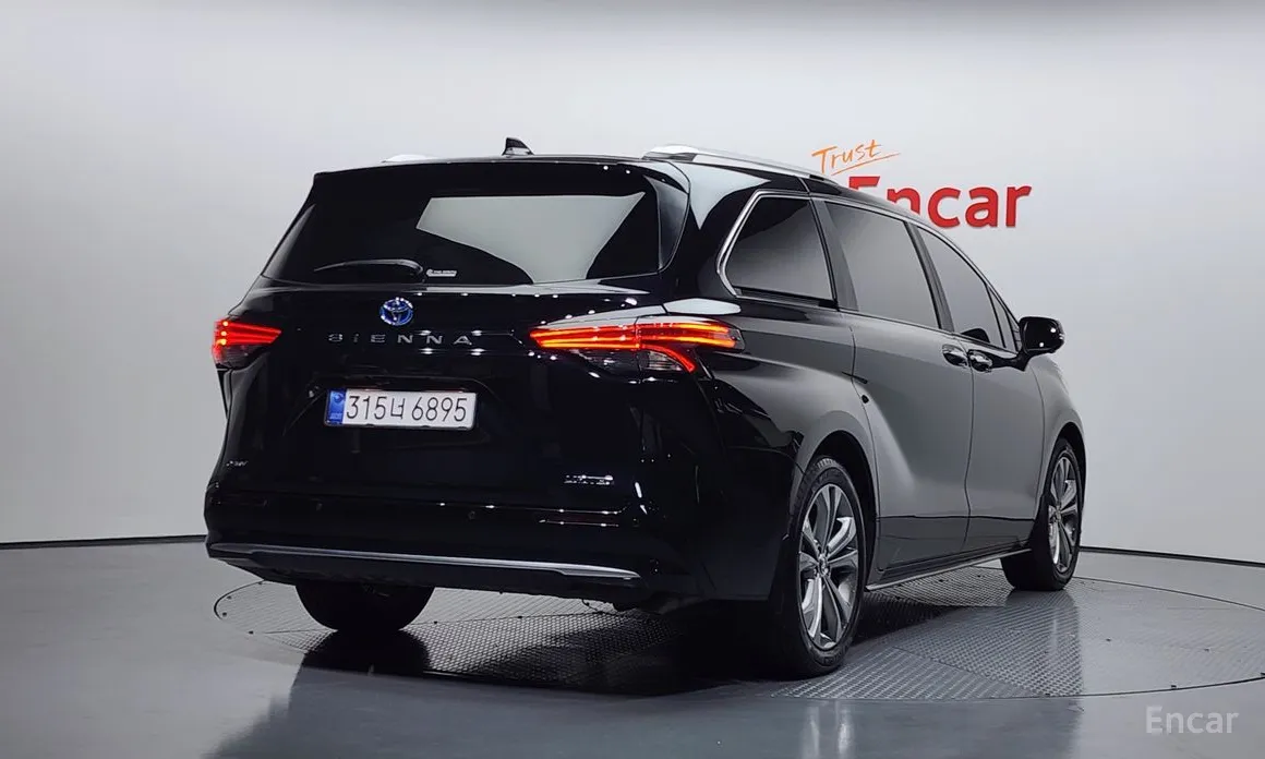 Toyota Sienna 2020 2.5 Hybrid 2WD