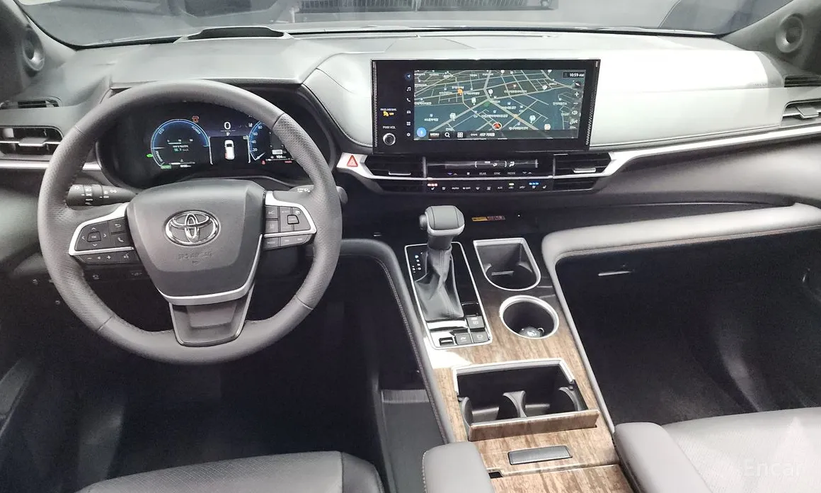 Toyota Sienna 2020 2.5 Hybrid 2WD