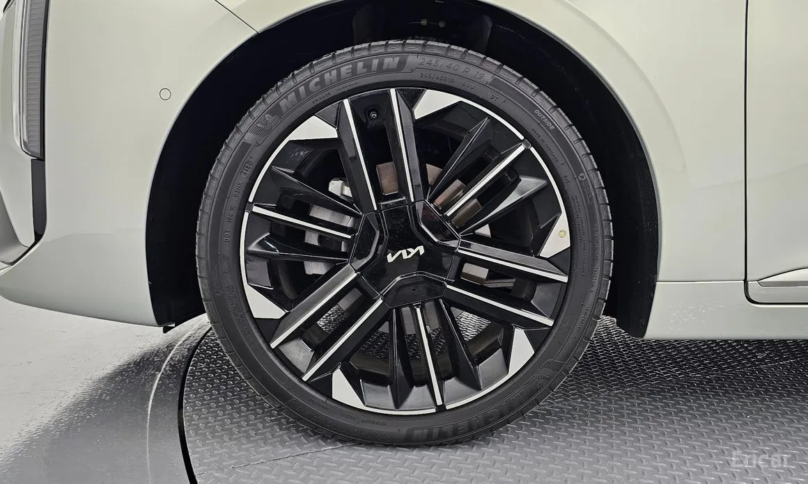 Kia K8 2024 Signature