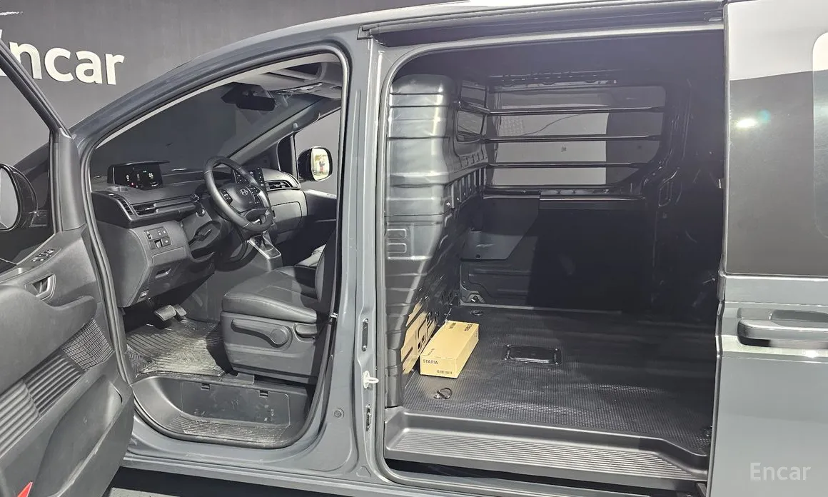 Hyundai Staria 2021 L3.5 Cargo 3-Seater