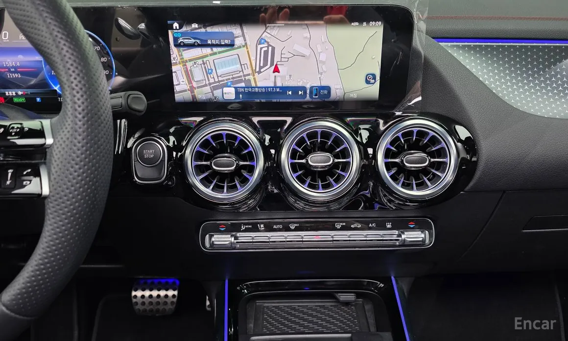 Mercedes-Benz EQA 2021 EQA250 AMG Line