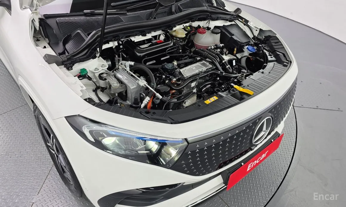 Mercedes-Benz EQA 2021 EQA250 AMG Line