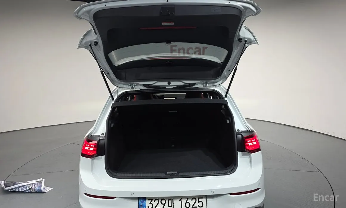 Volkswagen Golf 2022 2.0 GTI