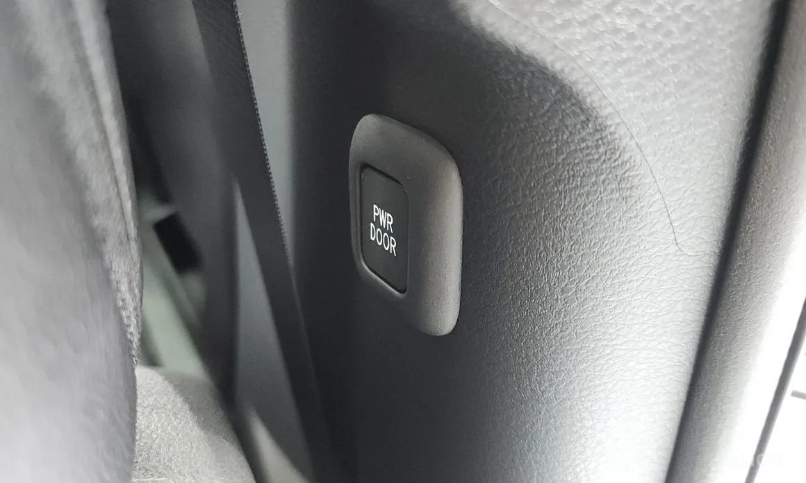 Toyota Sienna 2020 2.5 Hybrid 2WD