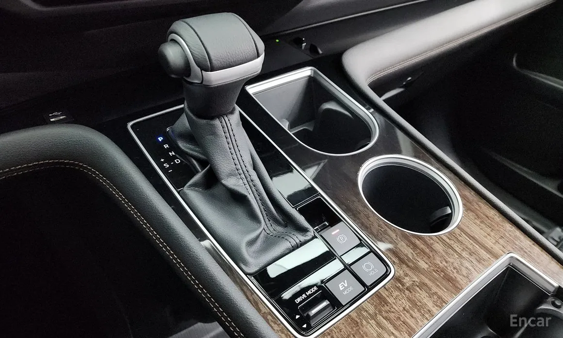 Toyota Sienna 2020 2.5 Hybrid 2WD