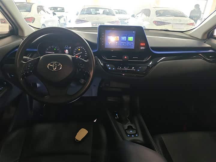 Toyota C-HR 2022 2022款 2.0L 舒适版