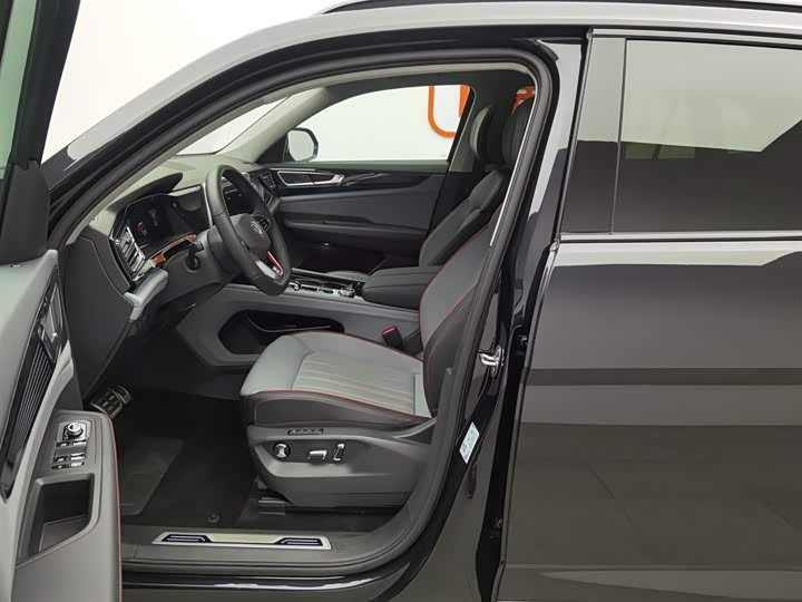 Volkswagen Teramont X 2024 2024款 途昂X 380TSI 四驱尊崇旗舰版