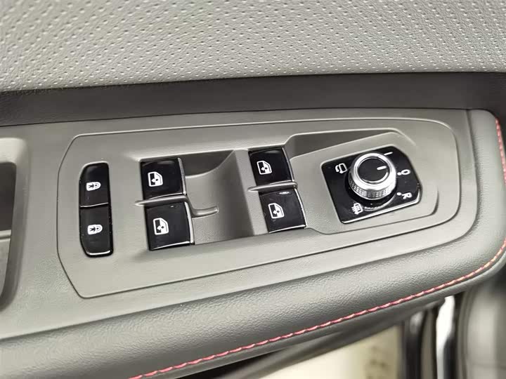 Volkswagen Teramont X 2024 2024款 途昂X 380TSI 四驱尊崇旗舰版