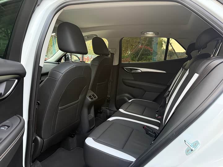 Buick Envision Plus 2024 2024款 昂科威S 25T 炫黑风尚版