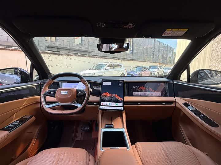 Geely Galaxy L7 2025 2025款 EM-i 115km 探索+版