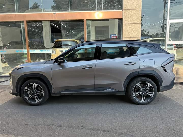 Geely Galaxy L7 2025 2025款 EM-i 115km 探索+版