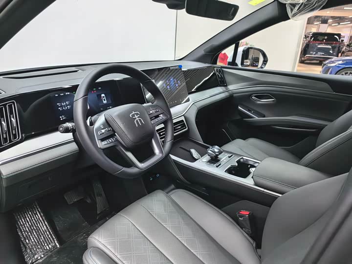 BYD Song L DM-i Hybrid 2025 2025款 智驾版 112km 领先型