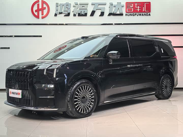 Zeekr 009 2024 2024款 六座行政版四驱 108kWh