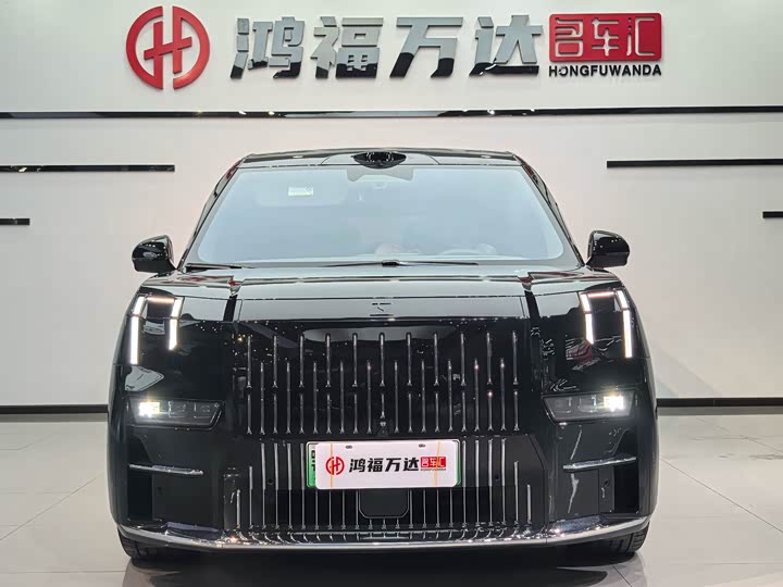 Zeekr 009 2024 2024款 六座行政版四驱 108kWh