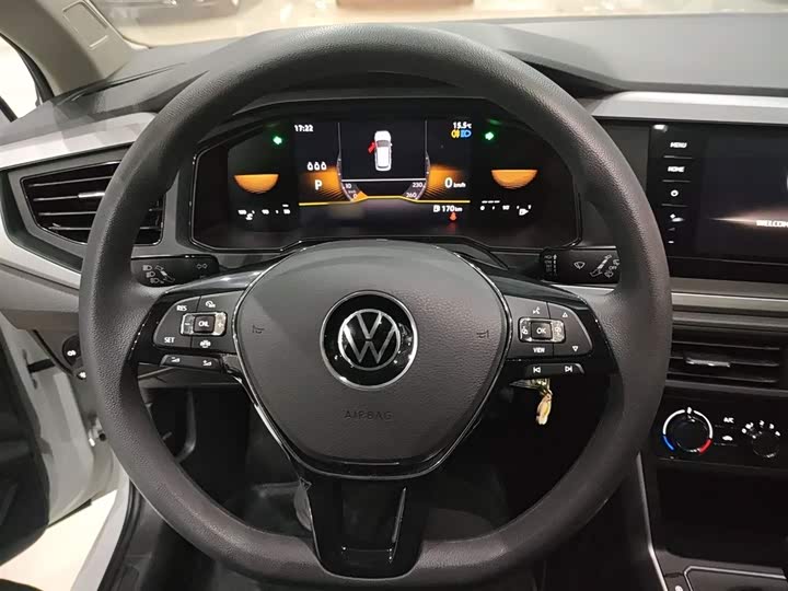 Volkswagen Polo 2023 2023款 改款 Plus 1.5L 自动全景乐享版