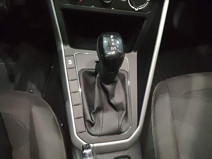 Volkswagen Polo 2023 2023款 改款 Plus 1.5L 自动全景乐享版