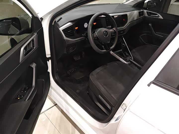 Volkswagen Polo 2023 2023款 改款 Plus 1.5L 自动全景乐享版