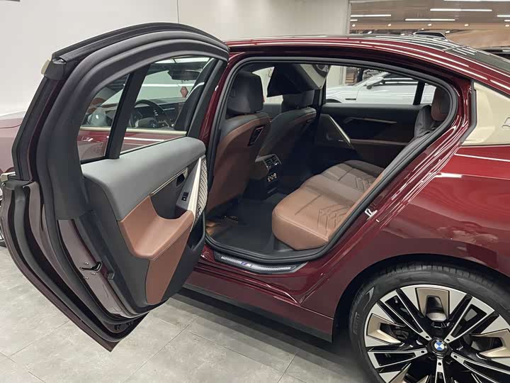 BMW 5 Series 2024 2024款 530Li 尊享型 M运动套装