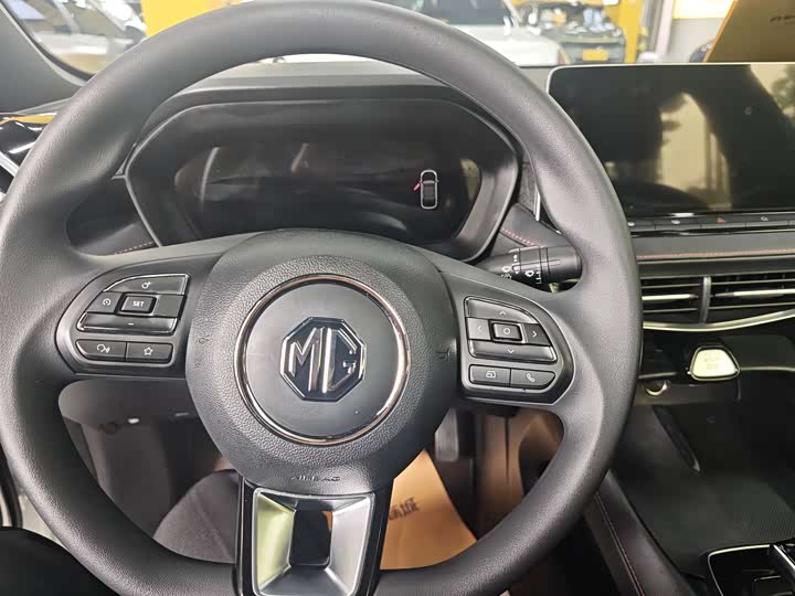 MG Motor 5 2025 2025款 300TGI 全球旗舰版