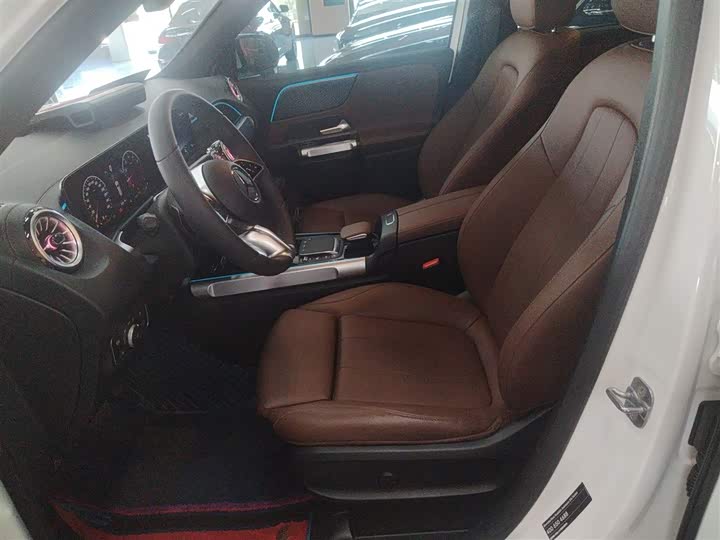 Mercedes-Benz GLB-Class 2024 2024款 GLB 220 动感型