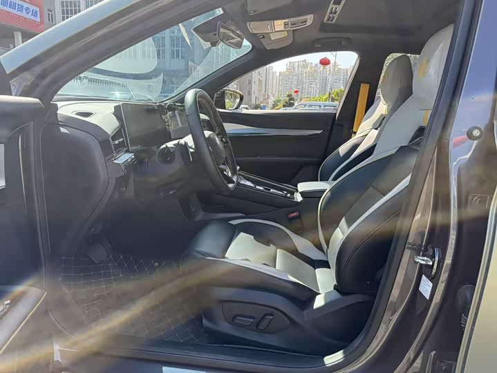 MG Motor 5 Scorpio 2022 2022款 1.5T Trophy运动豪享版