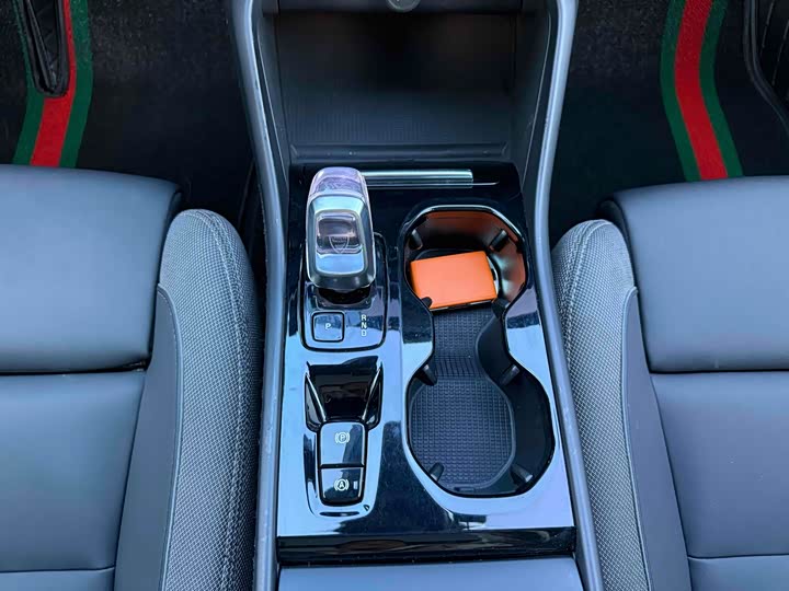 Volvo XC40 2024 2024款 B3 智远豪华版