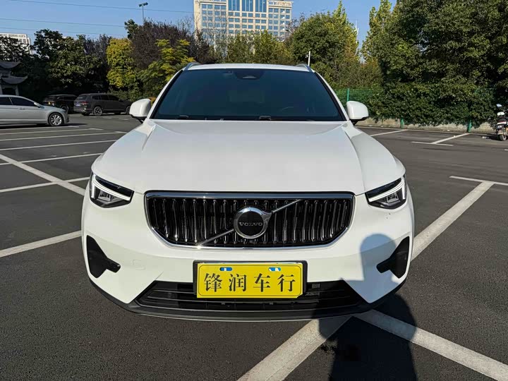 Volvo XC40 2024 2024款 B3 智远豪华版