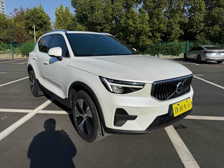 Volvo XC40 2024 2024款 B3 智远豪华版