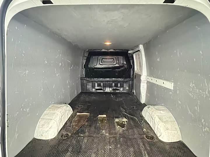 Maxus EV30 2021 2021款 纯电智能物流专家长轴宁德时代