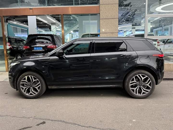 Land Rover Range Rover Evoque L Hybrid 2022 2022款 极光L P300e 插电式电动混合版