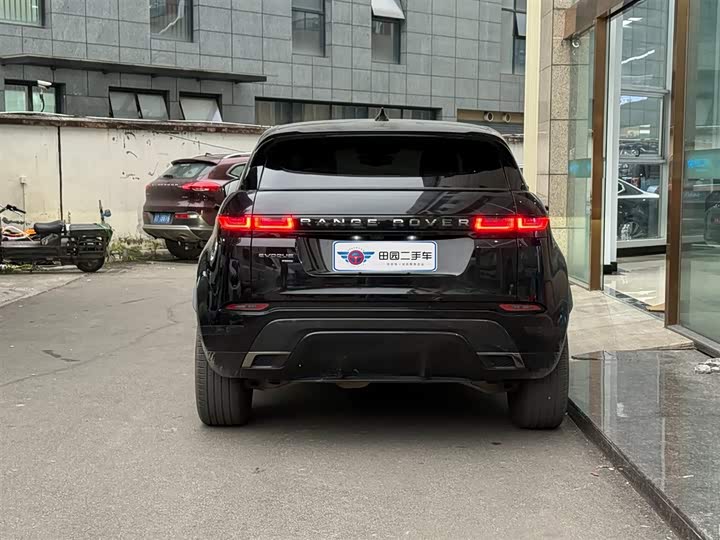 Land Rover Range Rover Evoque L Hybrid 2022 2022款 极光L P300e 插电式电动混合版