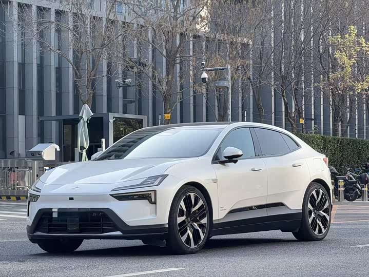Polestar 4 2024 2024款 双电机长续航PLUS 双星互联版