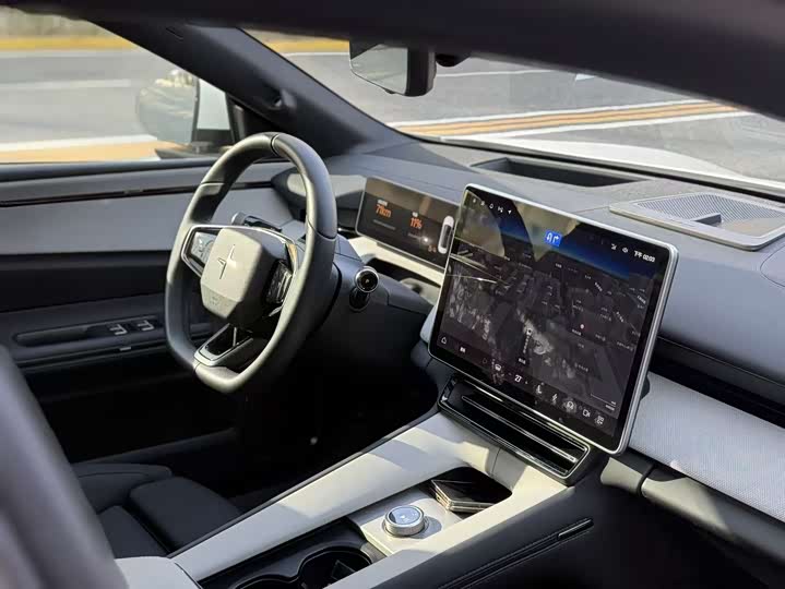 Polestar 4 2024 2024款 双电机长续航PLUS 双星互联版