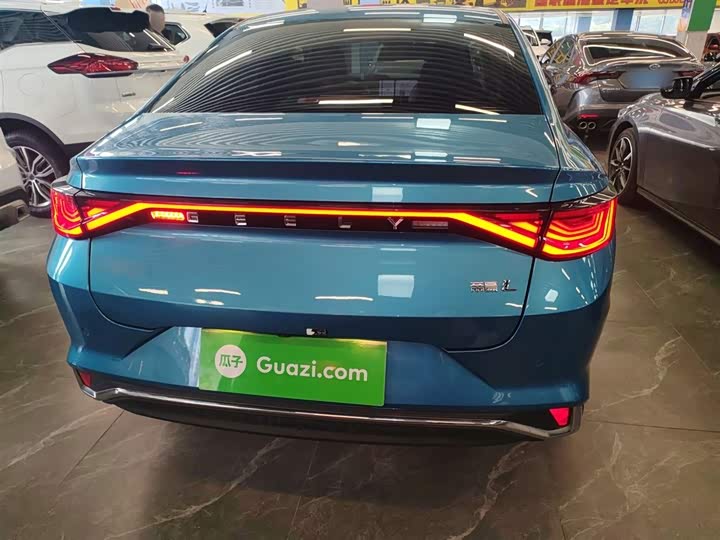 Geely Emgrand L 2022 2022款 1.4T CVT至尊型