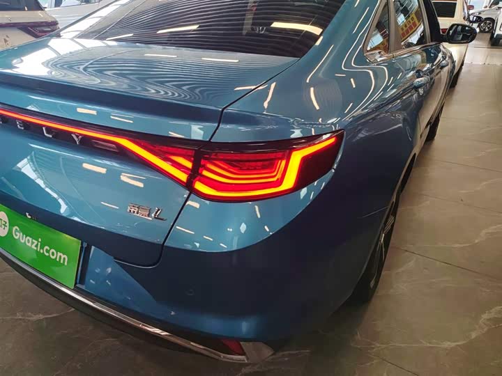 Geely Emgrand L 2022 2022款 1.4T CVT至尊型